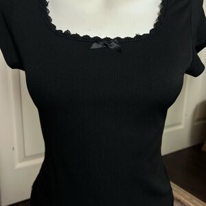 Elegant Black Short Sleeve Top